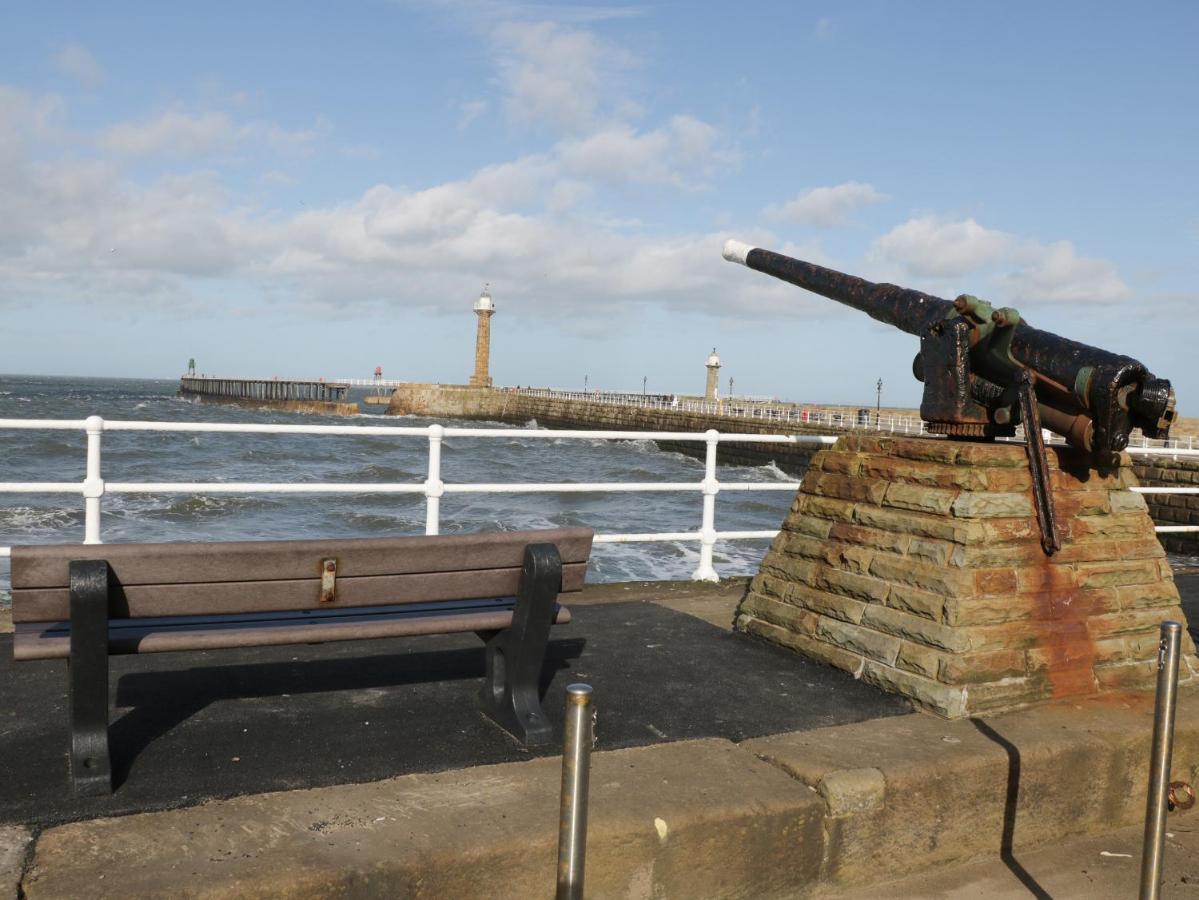 The Old Blacksmith'S Workshop Whitby Bagian luar foto